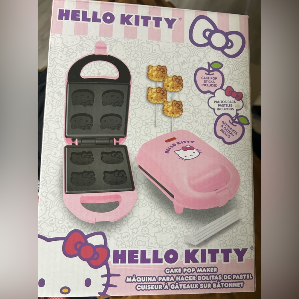 Hello kitty cake pop maker